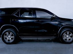 Toyota Fortuner 2.4 G AT 2021 10