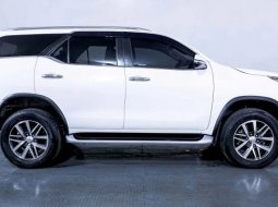 Toyota Fortuner 2.4 TRD AT 2019 8