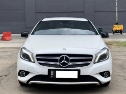 Mercedes-Benz A-Class A 200 2013 Putih