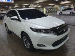 Toyota Harrier 2.0 Automatic 2016 gresss