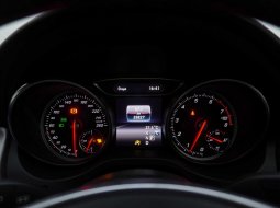 Mercedes-Benz GLA 200 2018 Putih  - Beli Mobil Bekas Murah  - Promo DP & Angsuran Murah 2