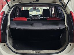 Daihatsu Sirion RS M/T ( Manual ) 2013 Putih Mulus Siap Pakai Good Condition 9