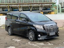 Toyota Alphard 2.5 X A/T 2015 dp 10jt bs TT om 1