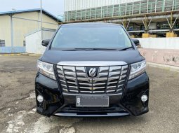 Toyota Alphard 2.5 X A/T 2015 dp 10jt bs TT om