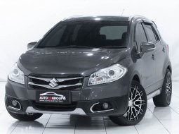 SUZUKI NEW SX4 S-CROSS (GRANITE GREY)  1.5 M/T (2016)