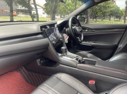 Honda Civic Hatchback RS 2020 Hatchback. Jual cepat Siap Pakai!!! 8