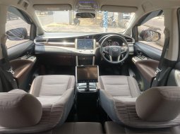 Toyota Kijang Innova 2.4V 2021 Hitam 9