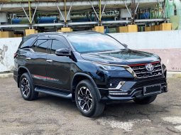 Toyota Fortuner 2.4 TRD AT 2021 vrz dp ceper km 23rb bs TT gan om