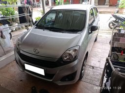  TDP (7JT) Daihatsu AYLA D PLUS 1.0 MT 2023 Silver  1