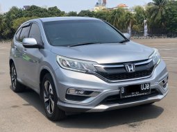 Honda CR-V 2.4 Abu-abu. Jual Cepat Siap Pakai!!!