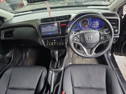 Honda City E AT ( Matic ) 2016 Hitam Km 111rban An PT jakarta  barat 7