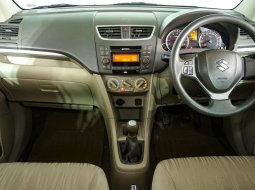 Suzuki Ertiga GX MT 2016 Silver  - Cicilan Mobil DP Murah 4