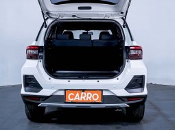 Daihatsu Rocky 1.0 R Turbo CVT ADS 2021  - Beli Mobil Bekas Murah 6