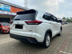 Toyota Kijang Innova Zenix V AT Matic Bensin 2022 Putih 23