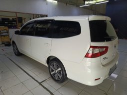 Nissan Grand Livina 1.5 XV MT 2017 5