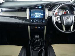 Toyota Kijang Innova 2.0 G MT 2022 6