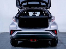 Toyota CHR Hybrid AT 2020 Silver 6