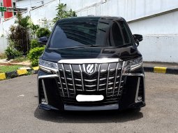 Toyota Alphard G S C Package 2018 hitam sunroof km 52rban cash kredit proses bisa dibantu