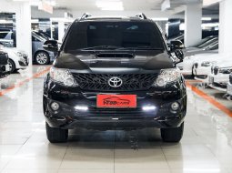 Toyota Fortuner G vnt 2014 pakai 2015 Hitam 3