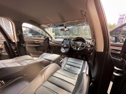 Honda CR-V VTEC Turbo 1.5L 2017 Grey Metalik Km 50rb DP 8jt Siap TT harga tinggi 5