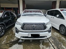 Toyota Innova Zenix Q TSS Modellista 2.0 AT ( Matic ) 2022 / 2023 Putih Km 9rban AN PT Siap pakai 1