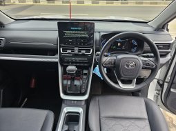 Toyota Innova Zenix Q TSS Modellista 2.0 AT ( Matic ) 2022 / 2023 Putih Km 9rban AN PT Siap pakai 8