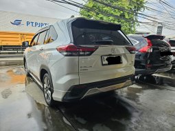 Toyota Innova Zenix Q TSS Modellista 2.0 AT ( Matic ) 2022 / 2023 Putih Km 9rban AN PT Siap pakai 10