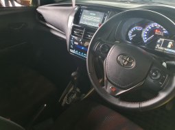 Toyota Yaris New GR Sport CVT 2022 Kuning Facelift 5