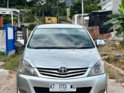 Toyota Kijang Innova G 2009 kondisi manohara