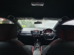 Honda City Hatchback New  City RS Hatchback CVT 2021 abu km30rban cash kredit proses bisa dibantu 13