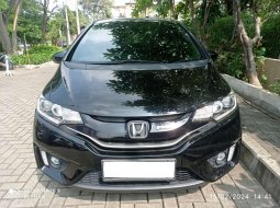  TDP (15JT) Honda JAZZ RS 1.5 MT 2016 Hitam  1