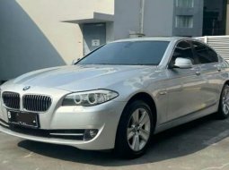 BMW 528i (F10) Luxury Sun Roof 3 TV Tangan Pertama Km 73 rb Rawatan Rutin atpm KREDIT TDP FLEKSIBEL 3
