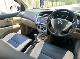 Nissan Grand Livina XV 2017 beli dari baru 3