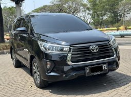 Jual Cepat Toyota Kijang Innova V A/T Diesel Hitam Siap Pakai… 1