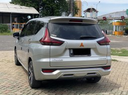 Mitsubishi Xpander Ultimate 5