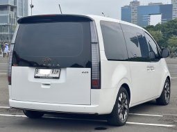 Jual Hyundai Staria Signature 9 2022 Putih Siap Pakai… 5