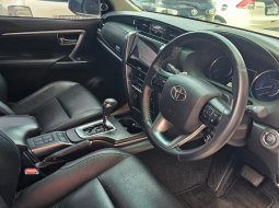 Toyota Fortuner 2.4 VRZ AT Tahun 2021 Kondisi mulus Terawat Istimewa 6