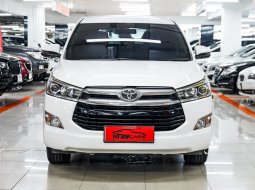 Toyota Kijang Innova V M/T Diesel 2017 Putih 2