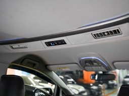Toyota Kijang Innova V M/T Diesel 2017 Putih 15