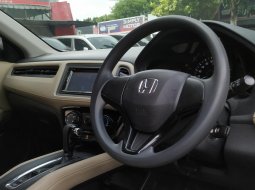 Honda HR-V 1.5L S CVT 2017 Mulus Terawat Full Record 9