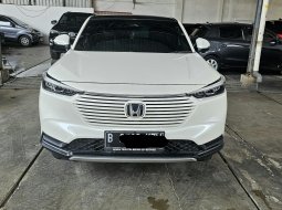 Honda HRV Special Edition AT ( Matic ) 2022 Putih Km Low 19rban Plat Bekasi