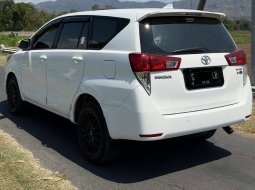 Toyota Kijang Innova 2.5 G 2016 Putih 3