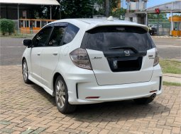 Honda Jazz RS GE8 4