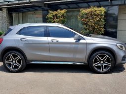 Mercedes-Benz GLA 200 Gasoline 2017 amg line sunroof abu cash kredit proses bisa dibantu 4