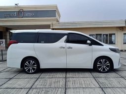 Toyota Alphard 2.5 G Facelift (ATPM) 2