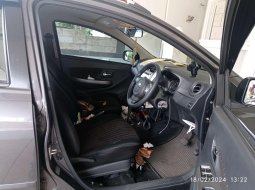  TDP (10JT) Toyota AGYA G TRD 1.2 AT 2017 Abu-abu  8