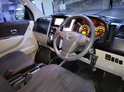 Daihatsu Luxio X Automatic 2015 gressss 16
