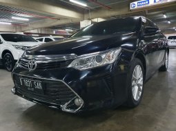 Toyota Camry 2.5 V Automatic 2018 gresss 5