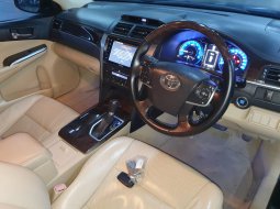 Toyota Camry 2.5 V Automatic 2018 gresss 11