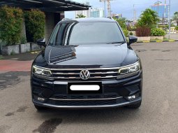 Volkswagen Tiguan 1.4 TSI 2021 hitam km 17 ribuan cash kredit proses bisa dibantu